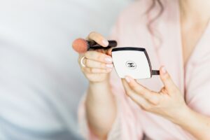 Innowacje w druku opakowań do kosmetyków: nowe technologie i trendy